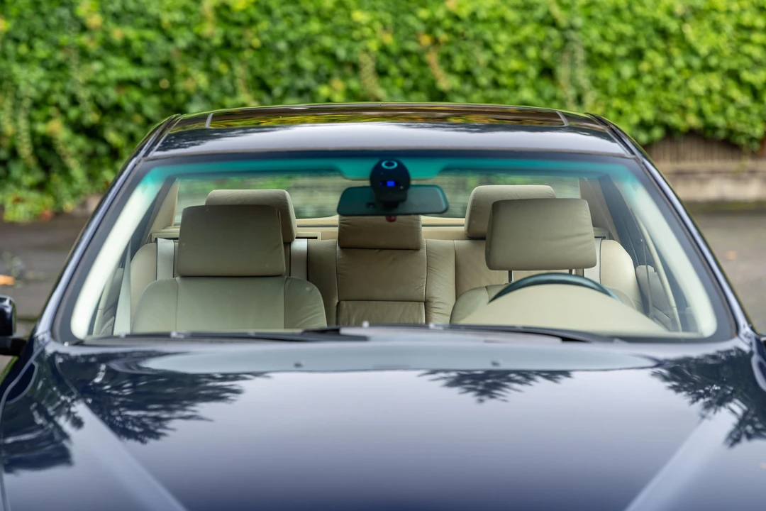 2001 BMW E39 540i - Image 11 of 31