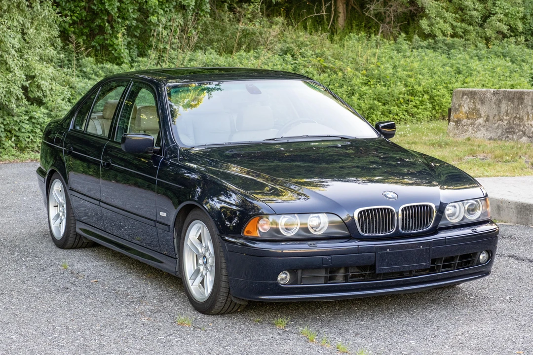 2001 BMW E39 540i - Image 9 of 31