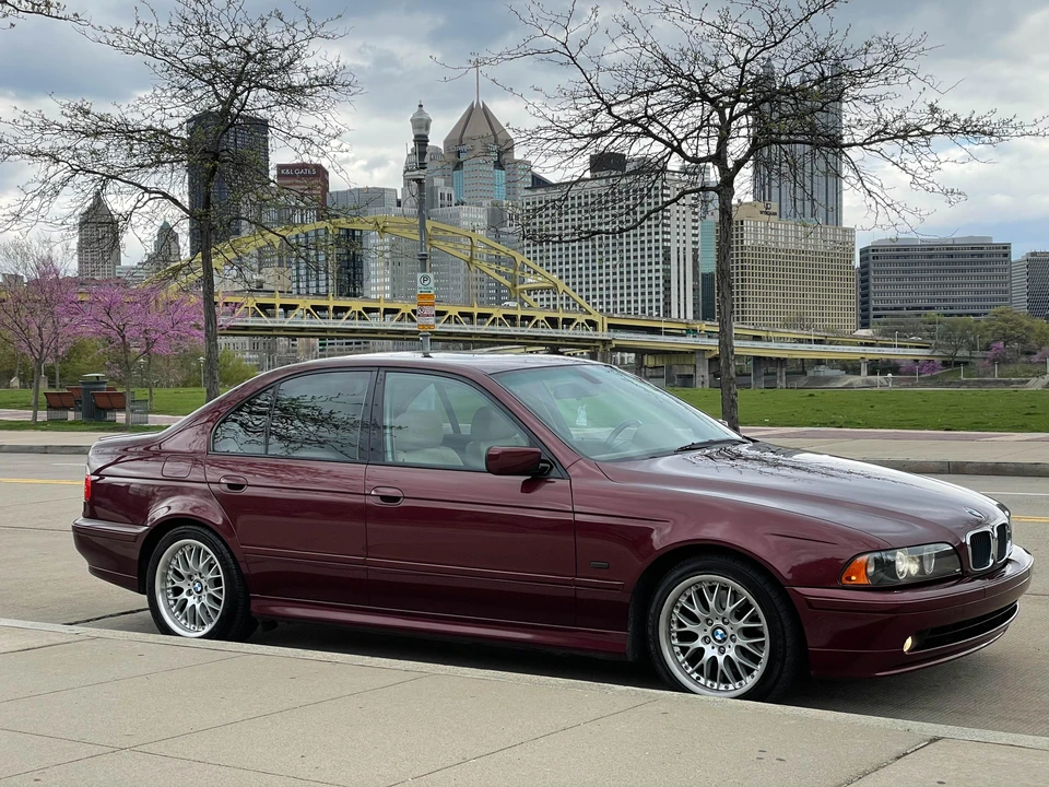 2001 BMW E39 540i - Image 10 of 14