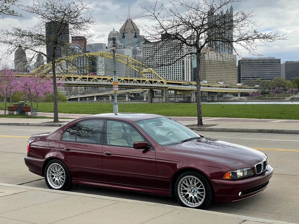 2001 BMW E39 540i - Image 9 of 14