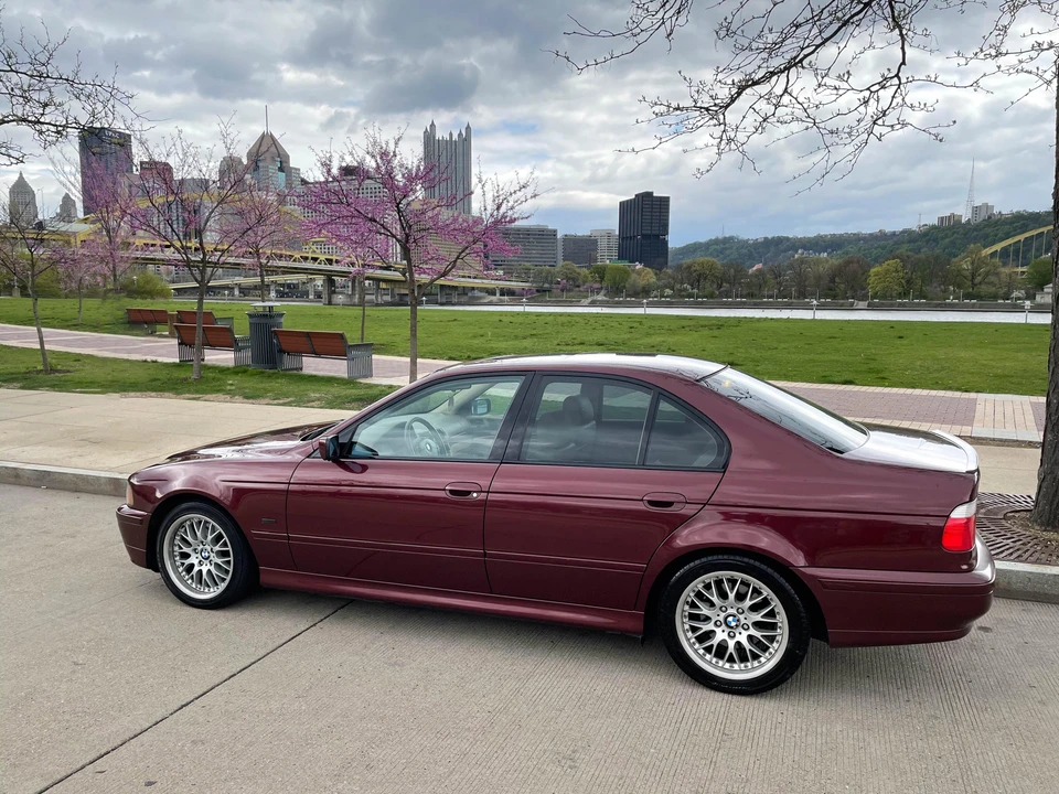 2001 BMW E39 540i - Image 5 of 14