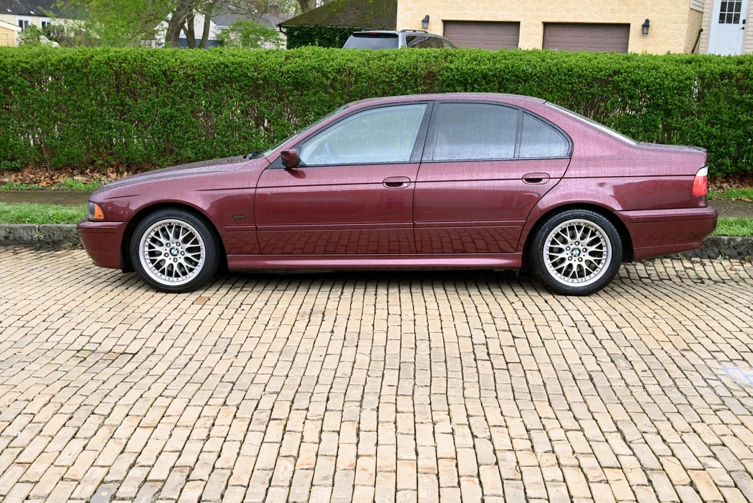 2001 BMW E39 540i - Image 4 of 14