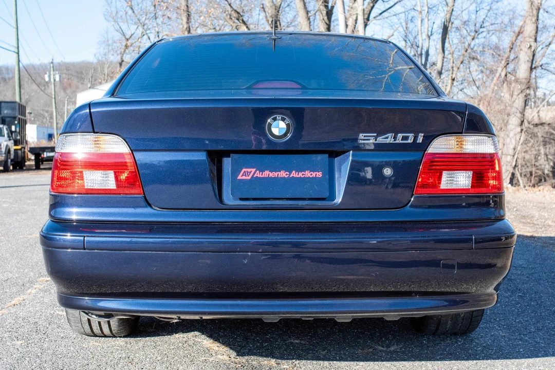 2001 BMW E39 540i - Image 5 of 31