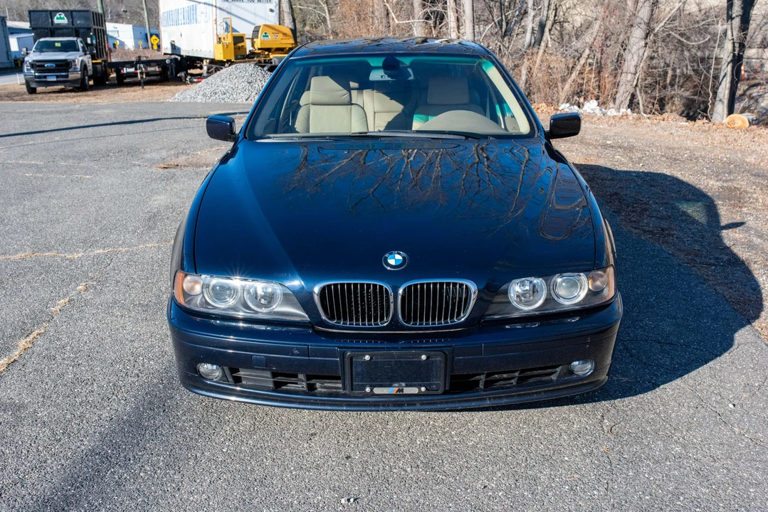 2001 BMW E39 540i - Image 7 of 31