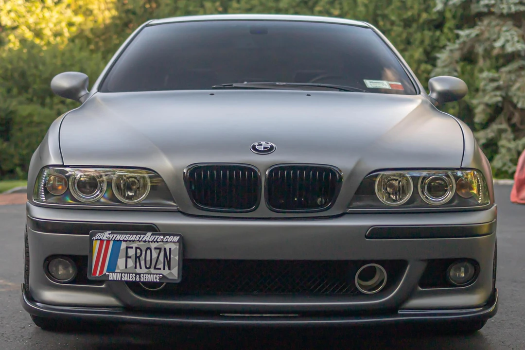 2001 BMW E39 540i - Image 2 of 31