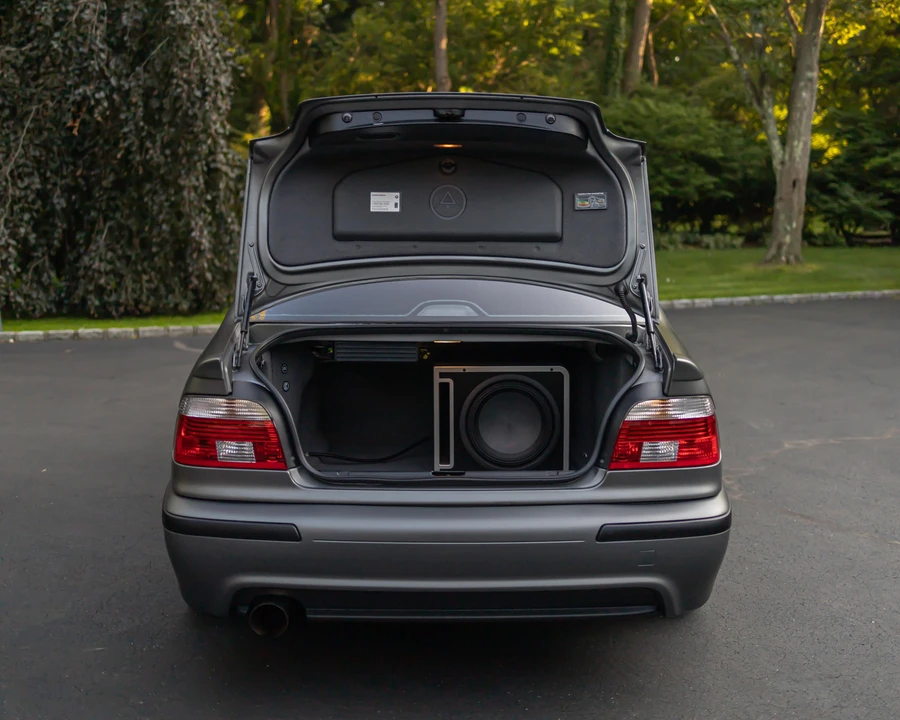 2001 BMW E39 540i - Image 16 of 31