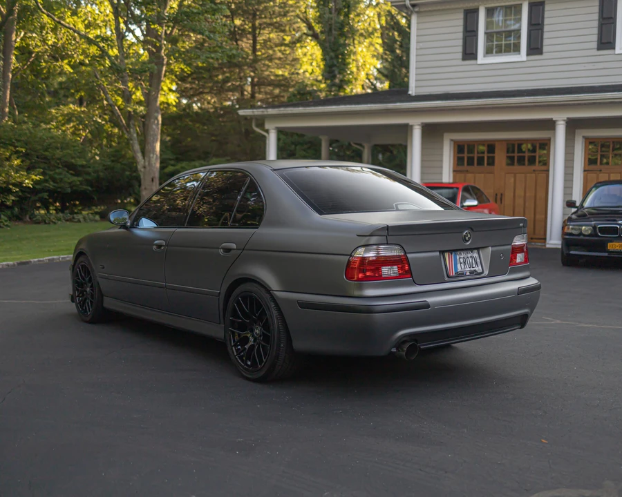 2001 BMW E39 540i - Image 8 of 31