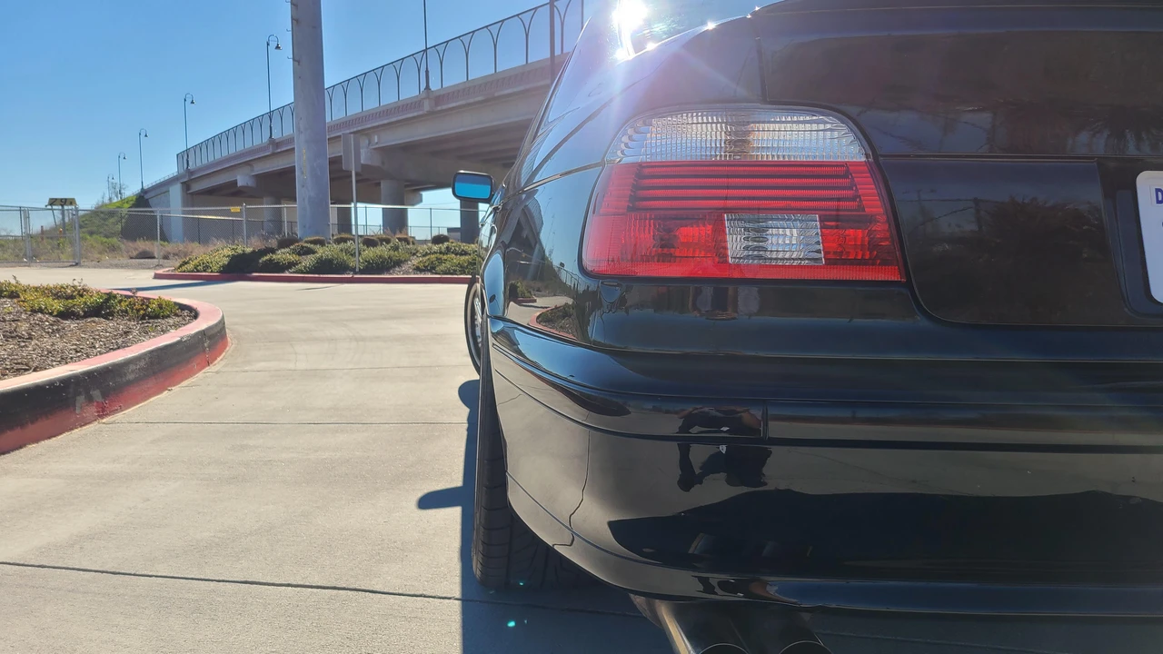 2001 BMW E39 540i - Image 21 of 31