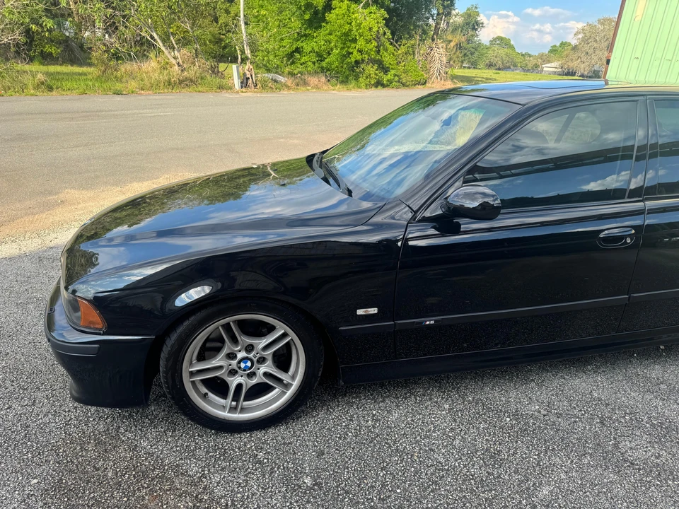 2001 BMW E39 540i - Image 17 of 31