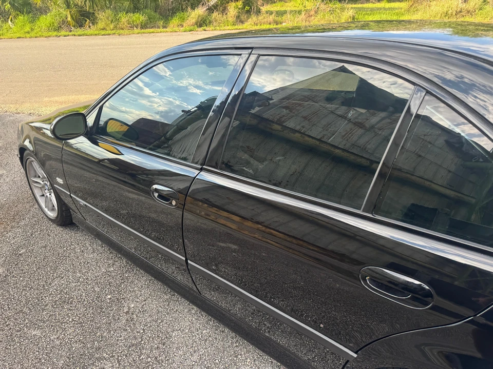 2001 BMW E39 540i - Image 20 of 31