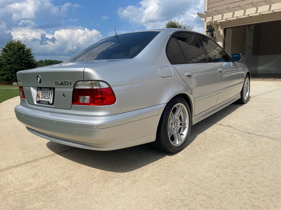 2001 BMW E39 540i - Image 10 of 31