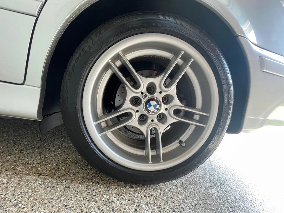 2001 BMW E39 540i - Image 19 of 31