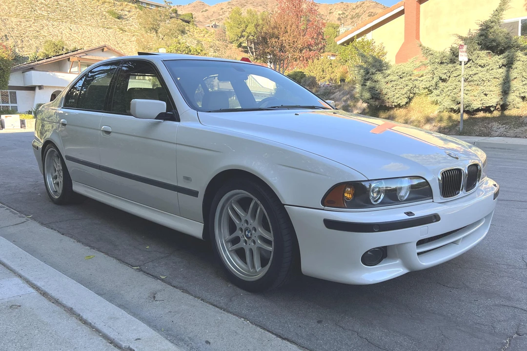 2001 BMW E39 540i - Image 30 of 31