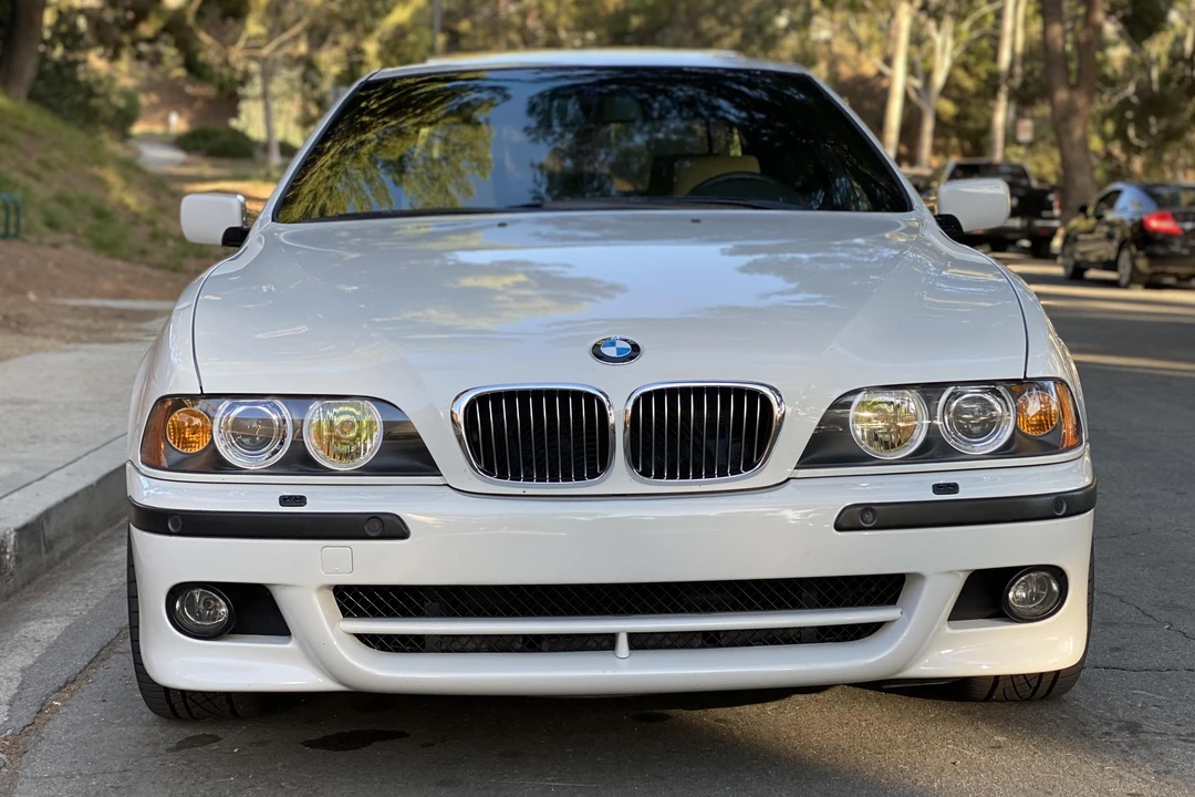 2001 BMW E39 540i - Image 6 of 31