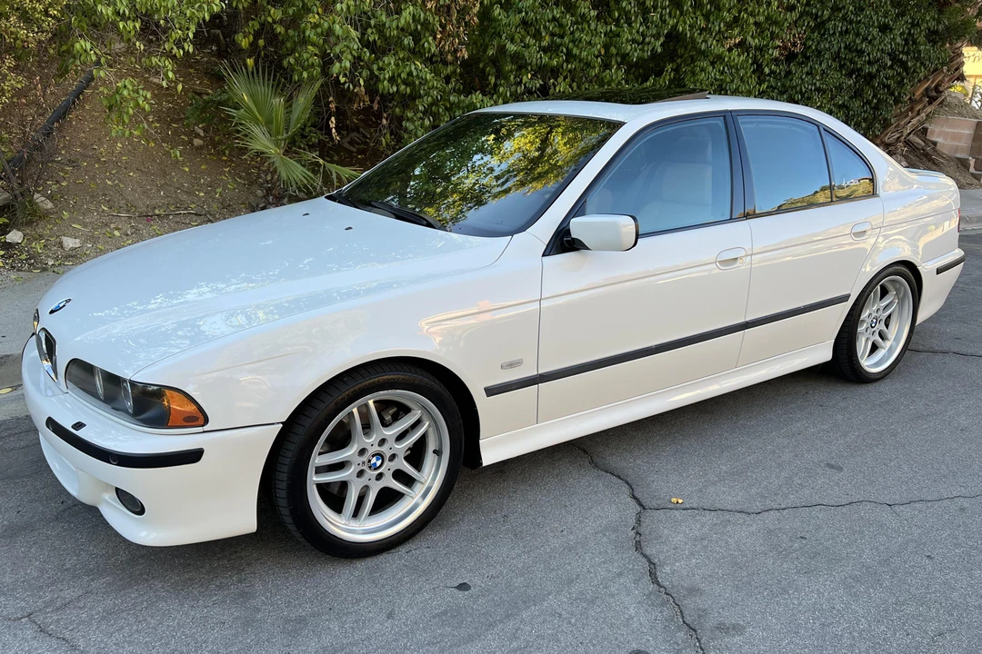 2001 BMW E39 540i - Image 12 of 31