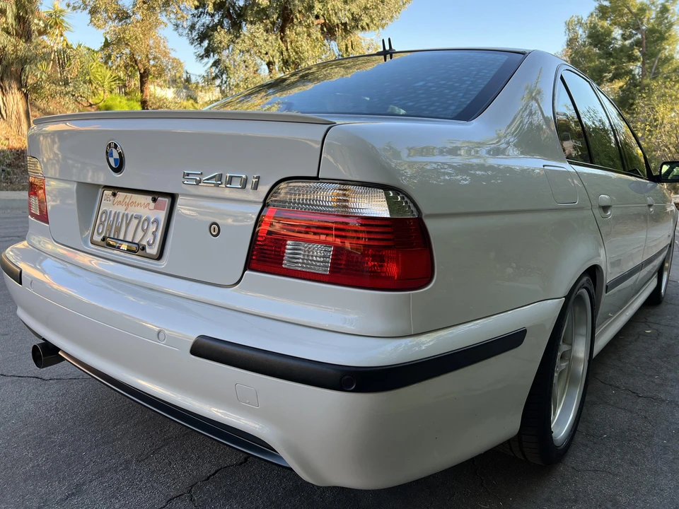2001 BMW E39 540i - Image 23 of 31