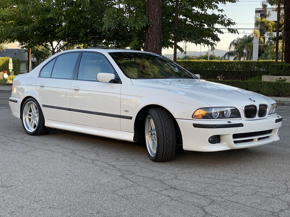 2001 BMW E39 540i - Image 29 of 31