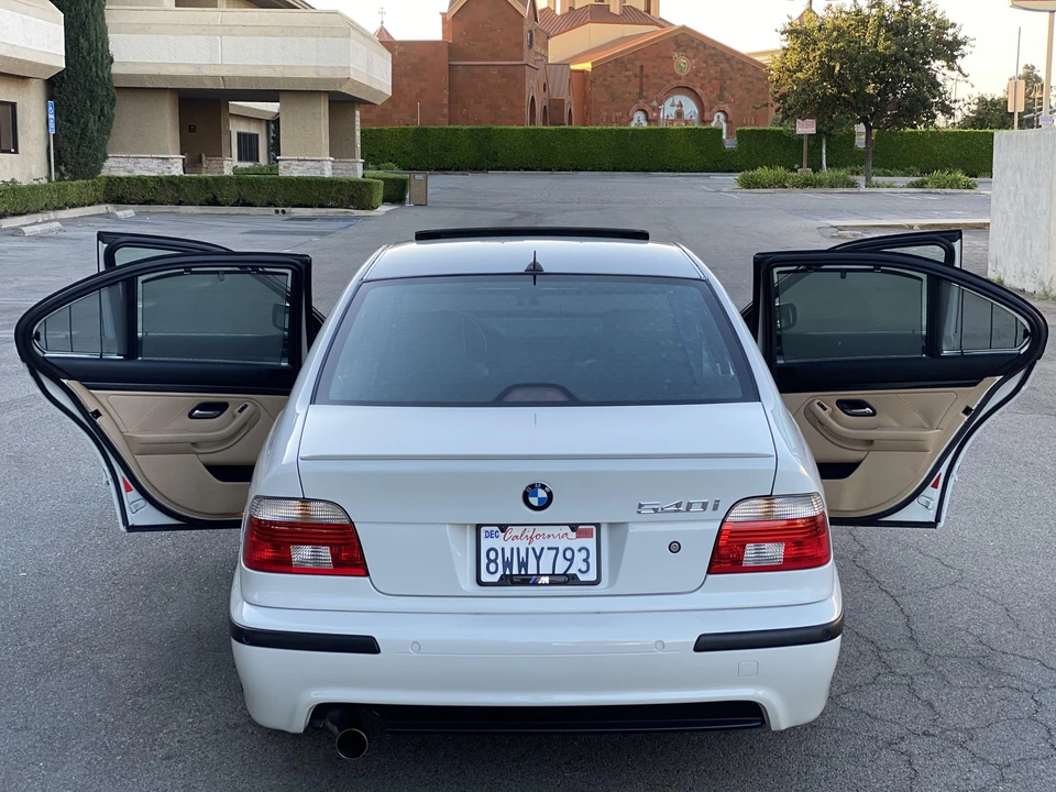 2001 BMW E39 540i - Image 22 of 31
