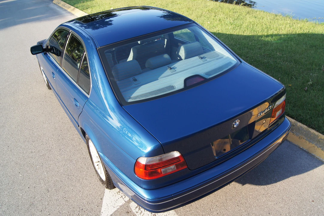 2001 BMW E39 540i - Image 4 of 31