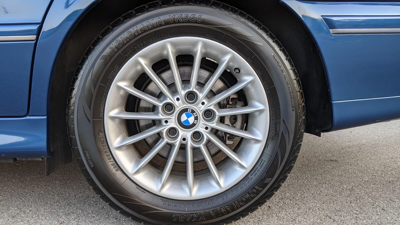 2001 BMW E39 540i - Image 26 of 31