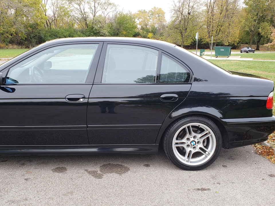 2001 BMW E39 540i - Image 12 of 31