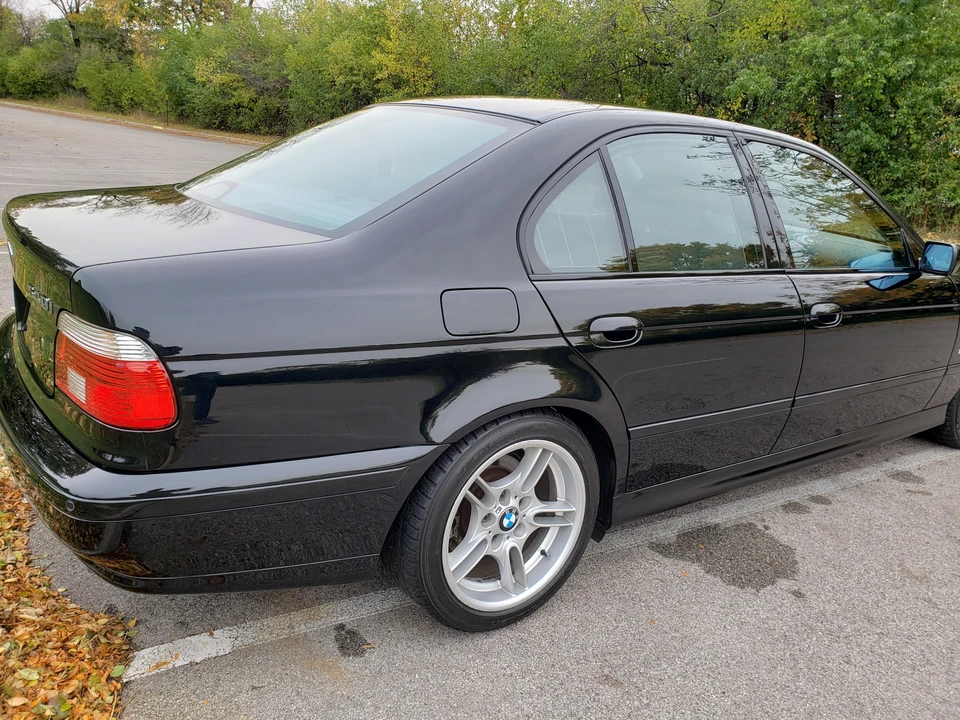 2001 BMW E39 540i - Image 23 of 31
