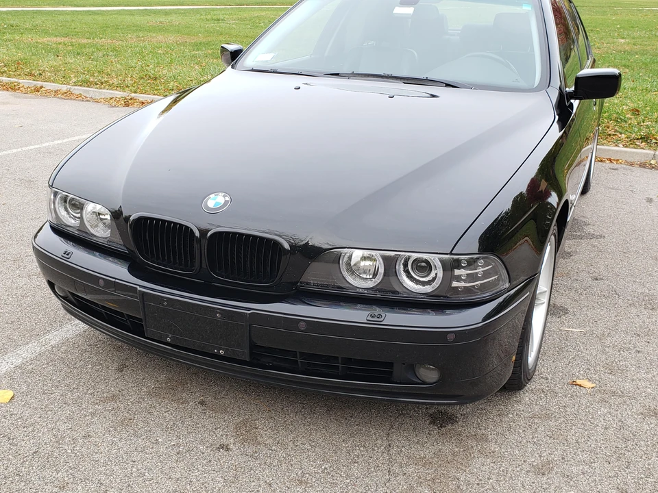 2001 BMW E39 540i - Image 8 of 31