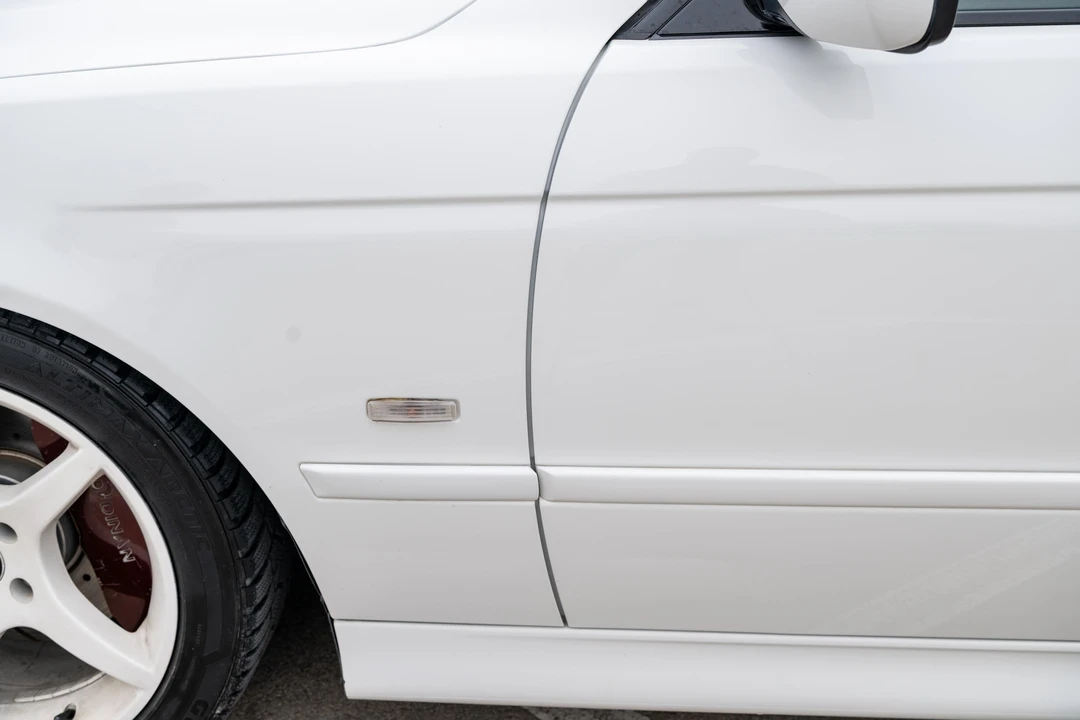 2001 BMW E39 540i - Image 18 of 31