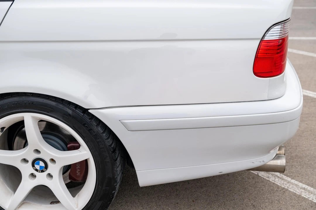 2001 BMW E39 540i - Image 23 of 31