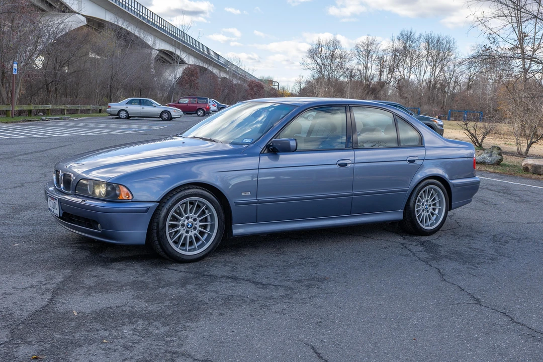 2001 BMW E39 540i - Image 14 of 31