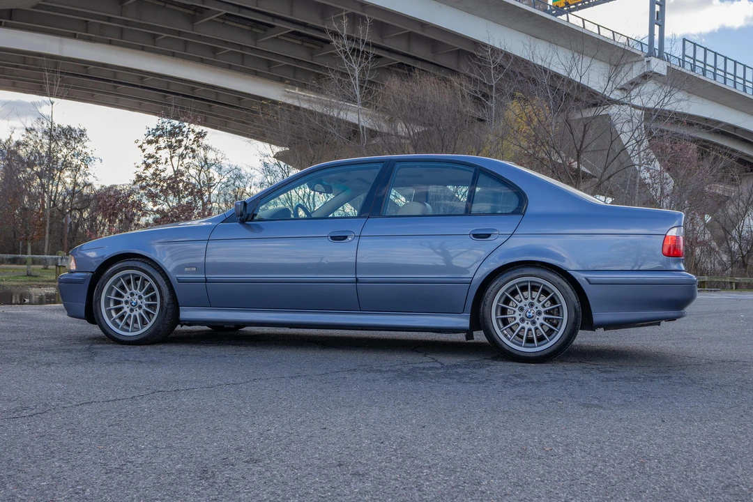 2001 BMW E39 540i - Image 20 of 31