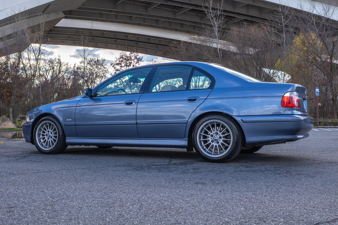 2001 BMW E39 540i - Image 21 of 31