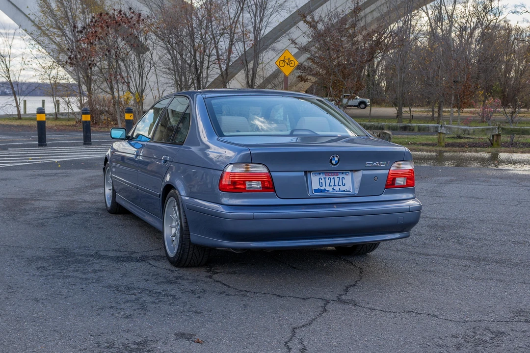 2001 BMW E39 540i - Image 26 of 31