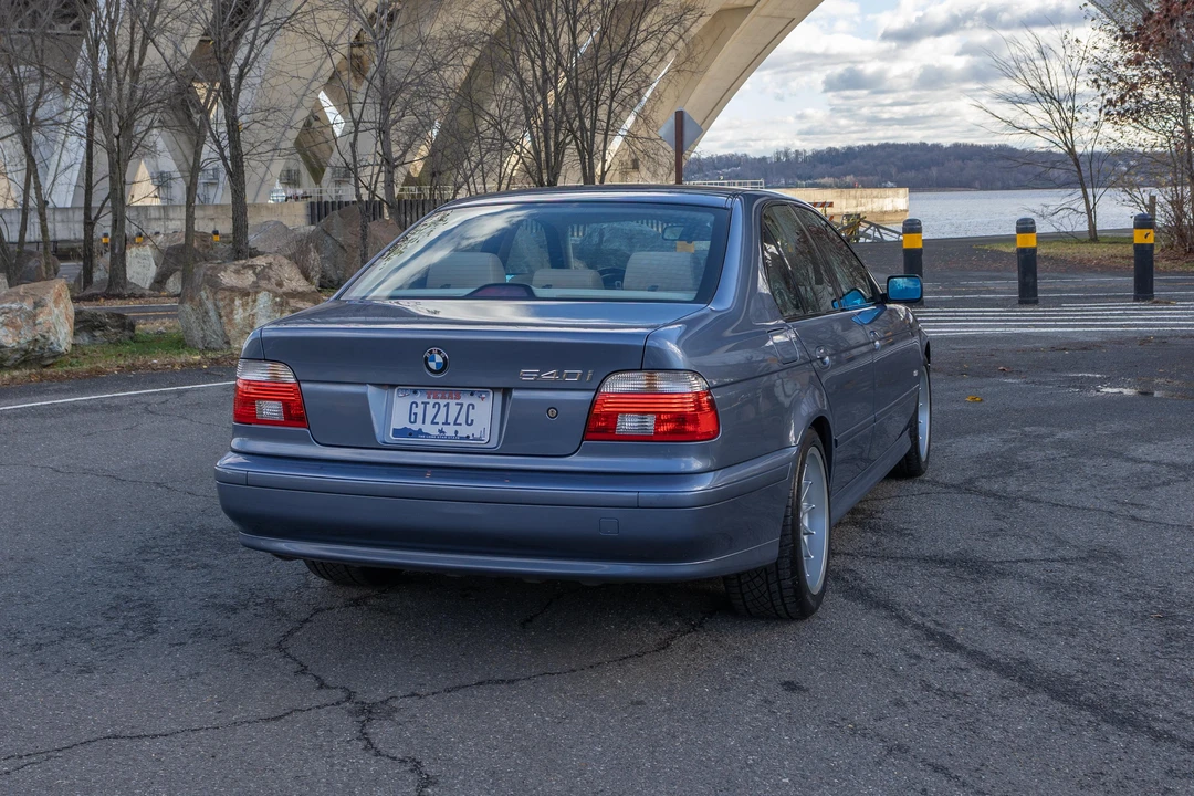 2001 BMW E39 540i - Image 30 of 31