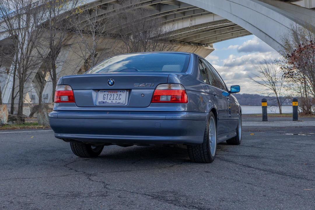 2001 BMW E39 540i - Image 29 of 31