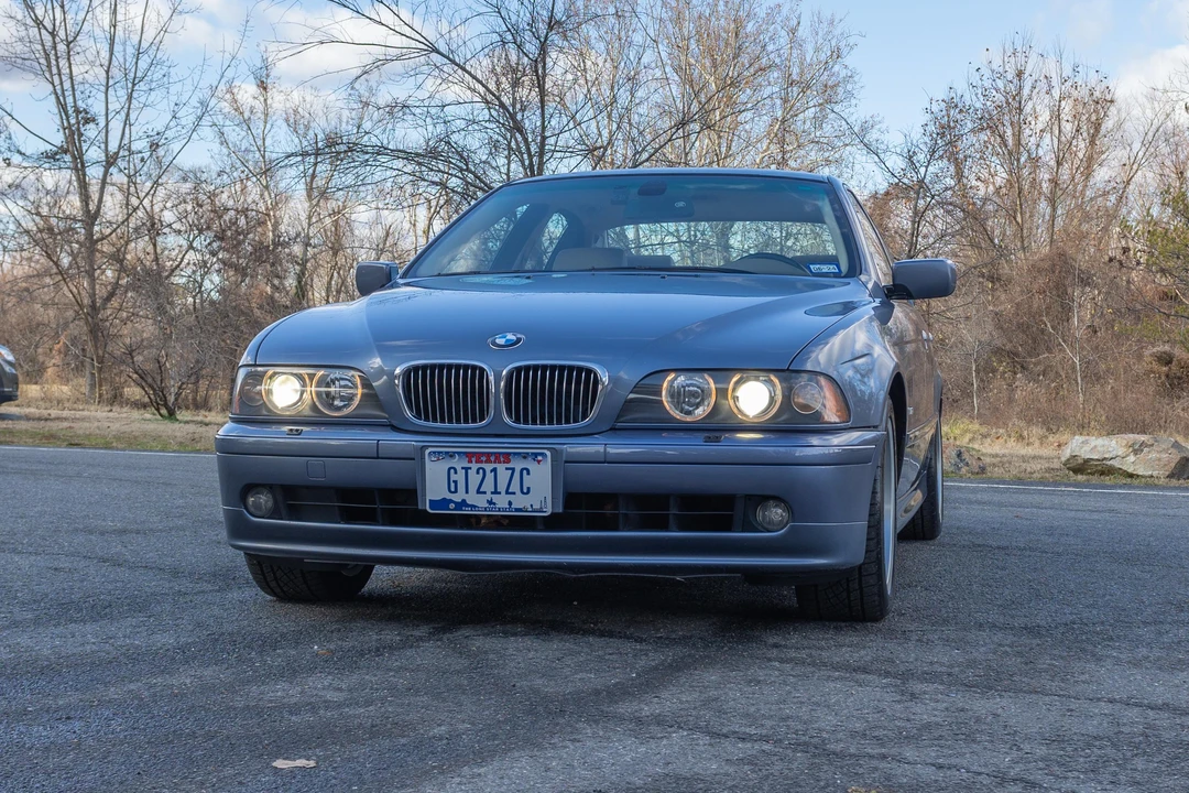 2001 BMW E39 540i - Image 8 of 31