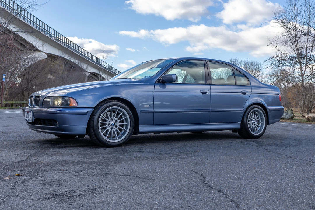 2001 BMW E39 540i - Image 15 of 31