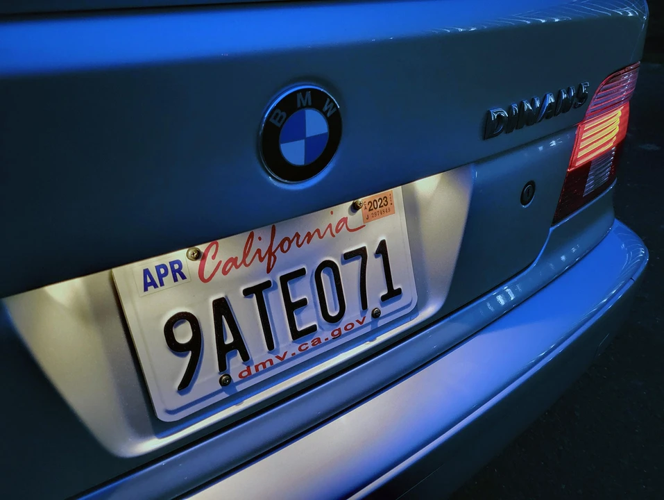 2001 BMW E39 540i - Image 29 of 31