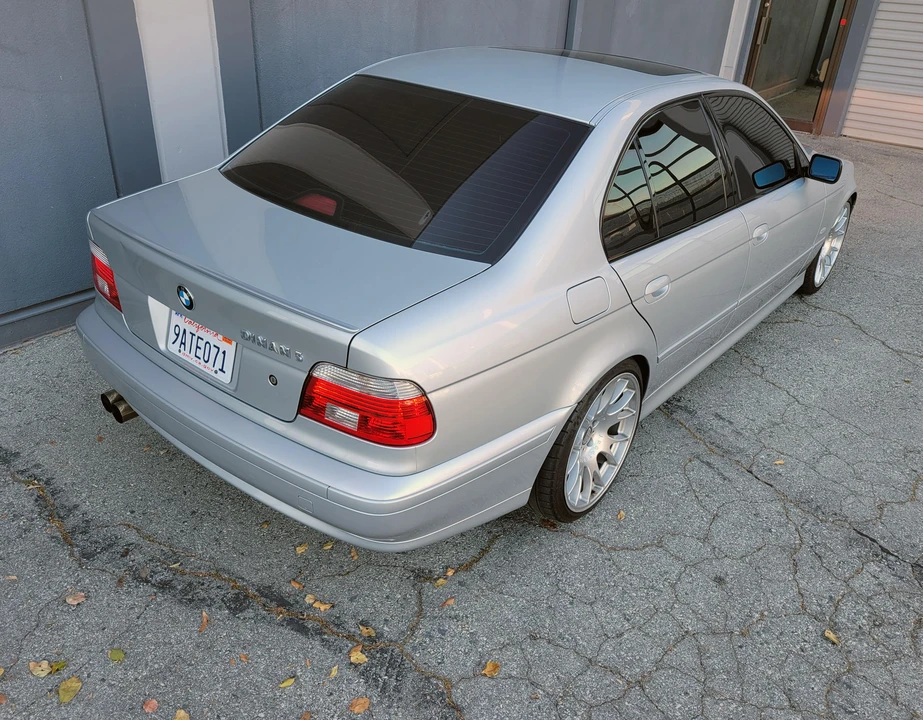 2001 BMW E39 540i - Image 12 of 31