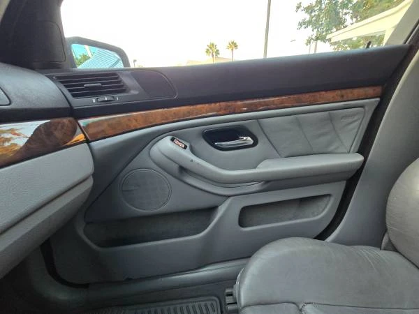 2001 BMW E39 540i - Image 20 of 21