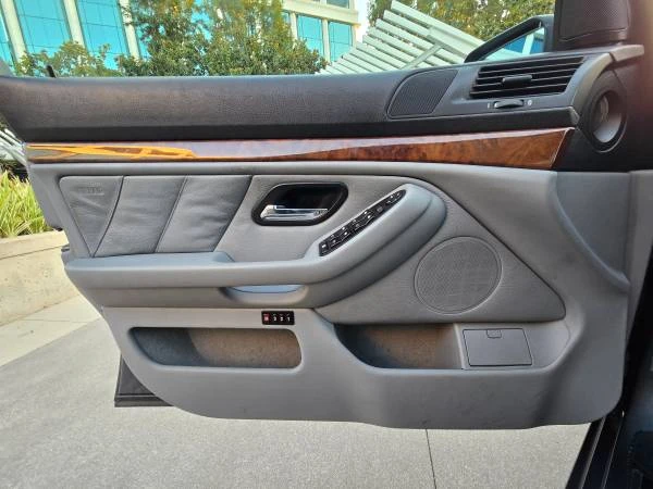 2001 BMW E39 540i - Image 21 of 21