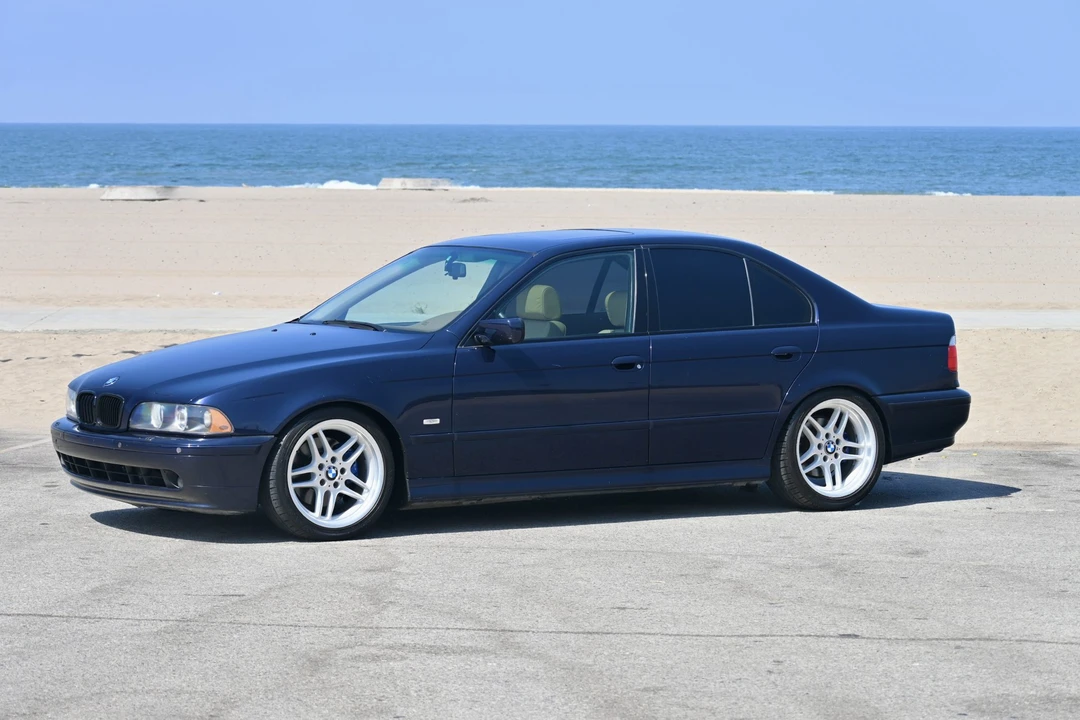 2001 BMW E39 540i - Image 15 of 31