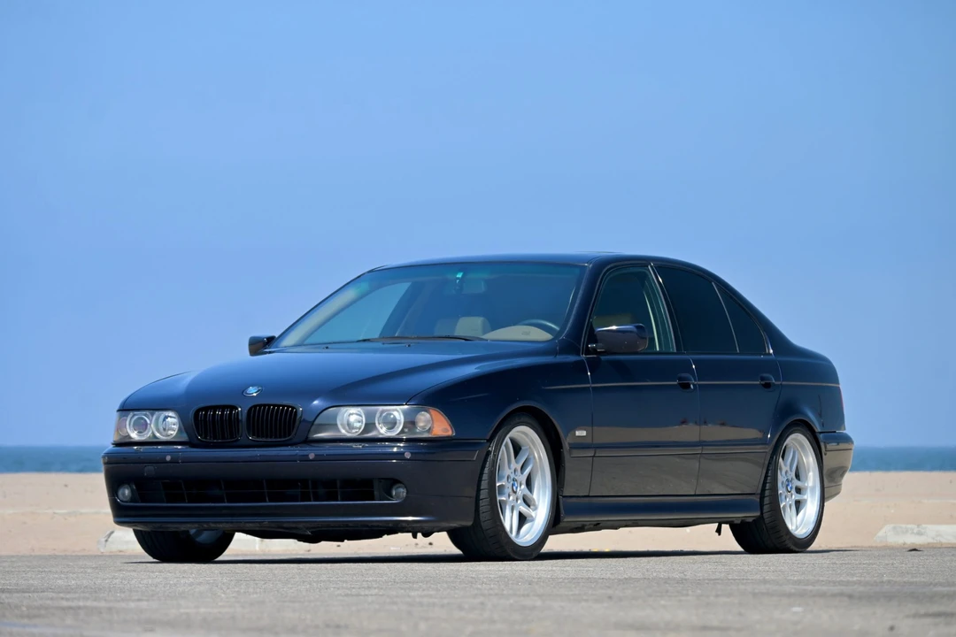 2001 BMW E39 540i - Image 6 of 31