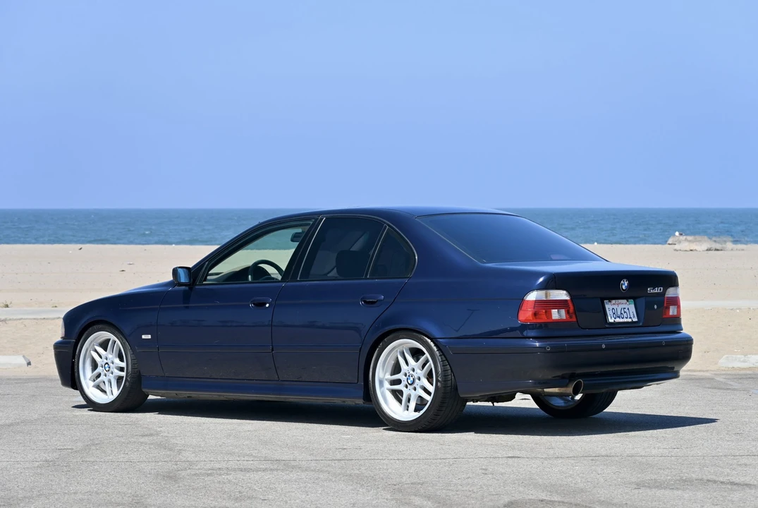 2001 BMW E39 540i - Image 23 of 31