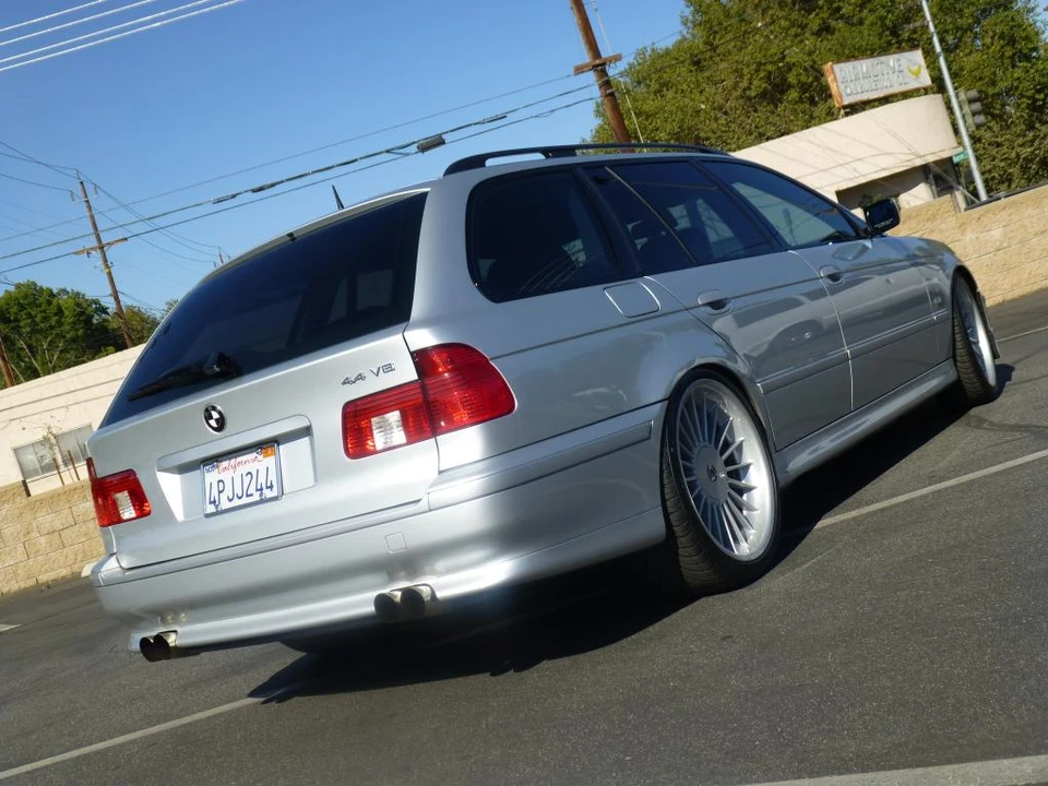 2001 BMW E39 540i - Image 30 of 31