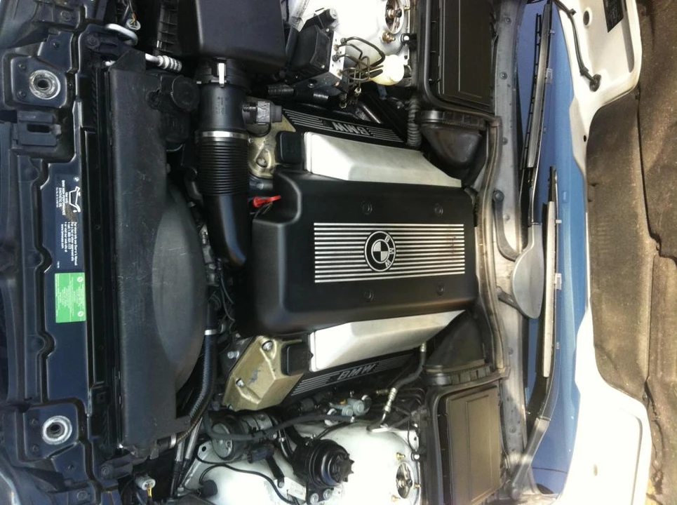 2001 BMW E39 540i - Image 26 of 31