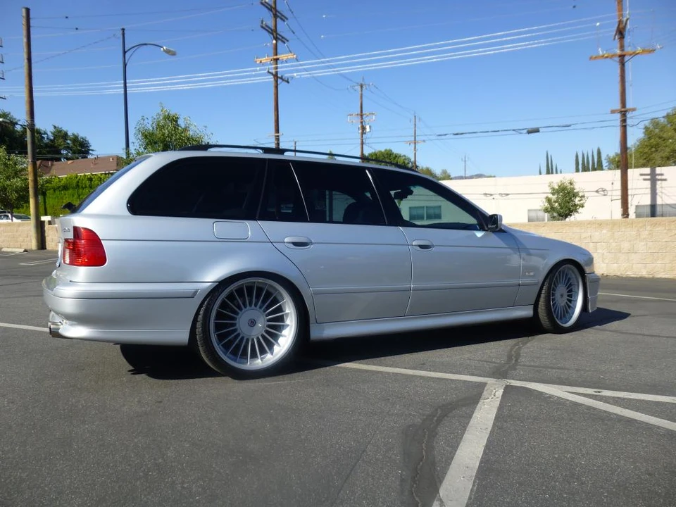 2001 BMW E39 540i - Image 6 of 31