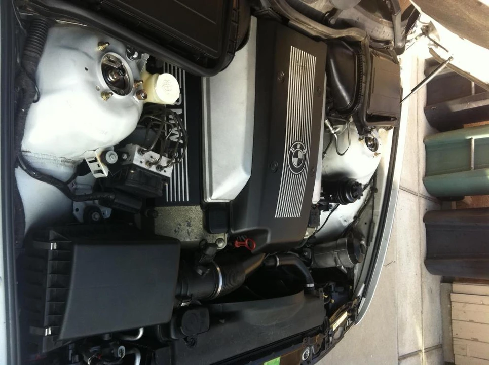 2001 BMW E39 540i - Image 22 of 31