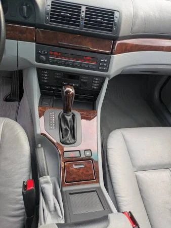 2001 BMW E39 540i - Image 7 of 21
