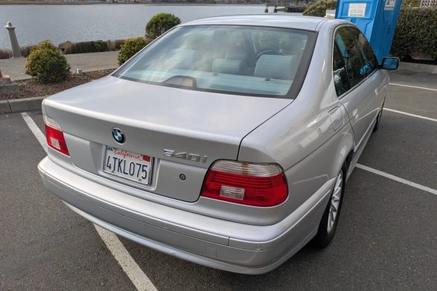 2001 BMW E39 540i - Image 2 of 7